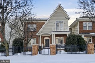 6319 STILL SPRING PL, Alexandria, VA 22315