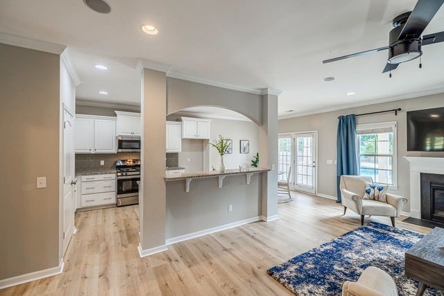 352 Avendell Drive, Easley, SC 29642