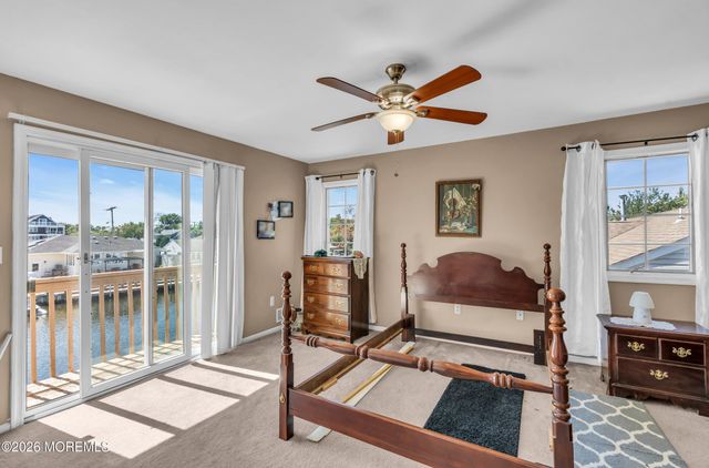 3407 Thistle Avenue, Toms River, NJ 08753