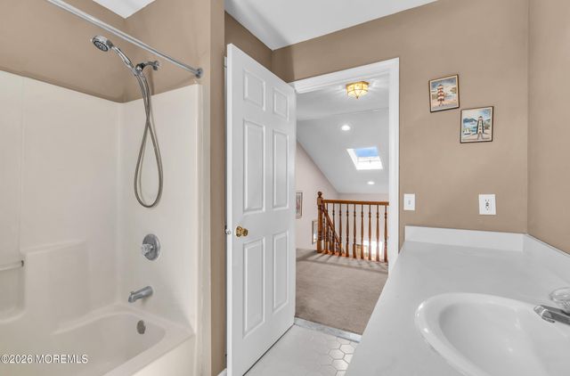 3407 Thistle Avenue, Toms River, NJ 08753
