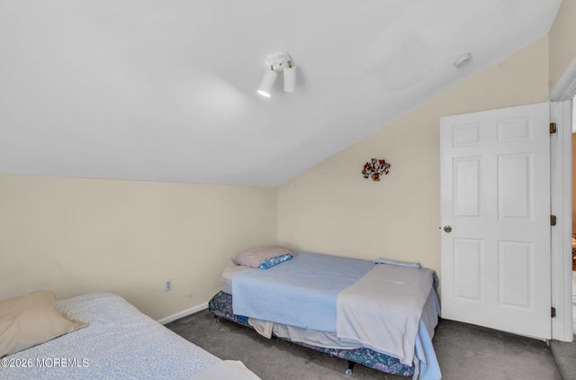 3407 Thistle Avenue, Toms River, NJ 08753