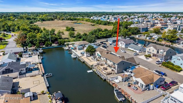 3407 Thistle Avenue, Toms River, NJ 08753