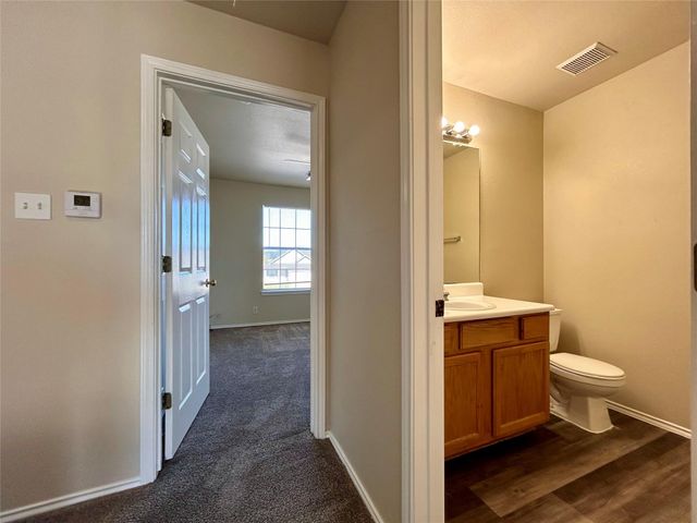 2707 Westhampton CT A, Round Rock, TX 78664