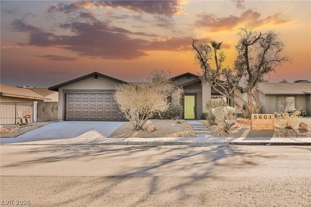 6601 Boxwood Lane, Las Vegas, NV 89103