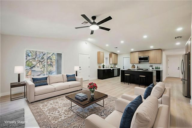 6601 Boxwood Lane, Las Vegas, NV 89103