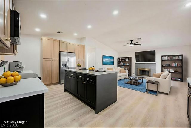 6601 Boxwood Lane, Las Vegas, NV 89103