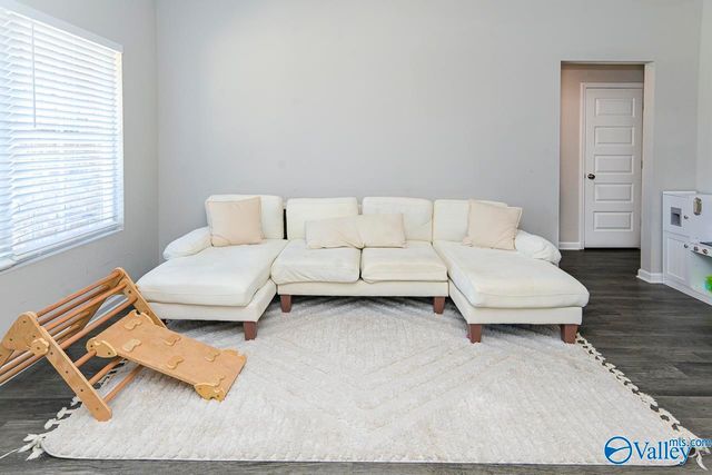 110 Olde Hearth Road, New Market, AL 35761