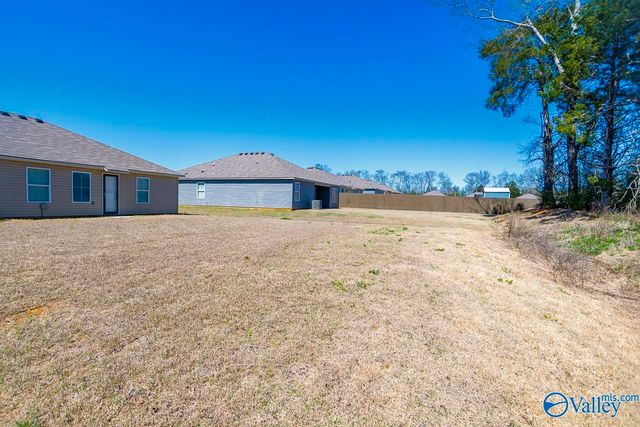 110 Olde Hearth Road, New Market, AL 35761