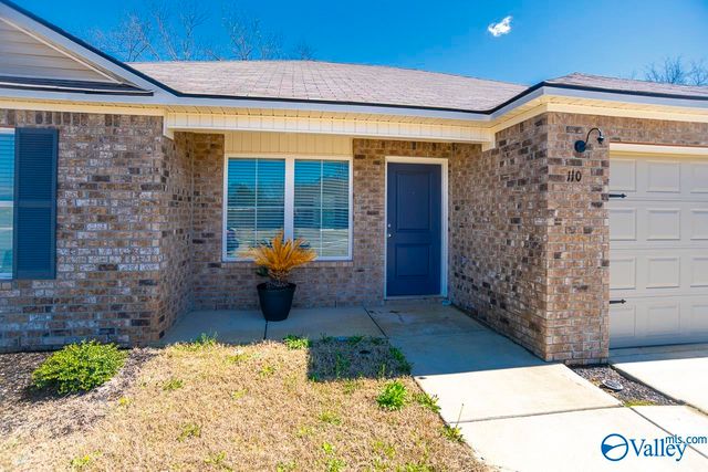 110 Olde Hearth Road, New Market, AL 35761