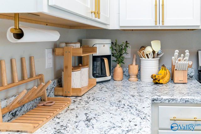 110 Olde Hearth Road, New Market, AL 35761