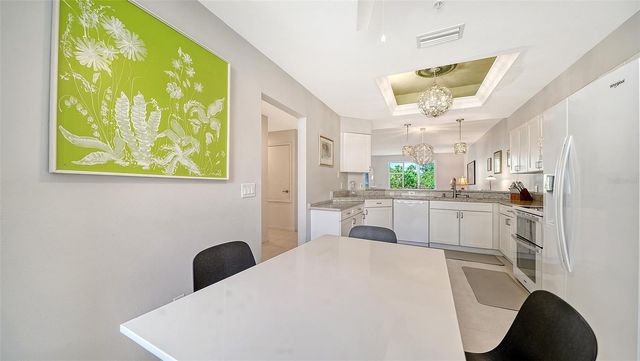 8901 VERANDA WAY 111, Sarasota, FL 34238