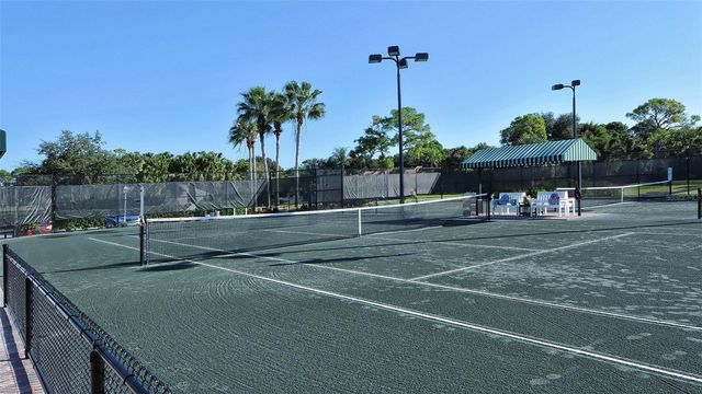 8901 VERANDA WAY 111, Sarasota, FL 34238