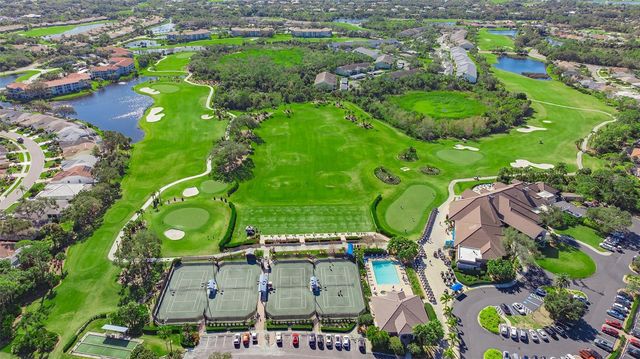 8901 VERANDA WAY 111, Sarasota, FL 34238