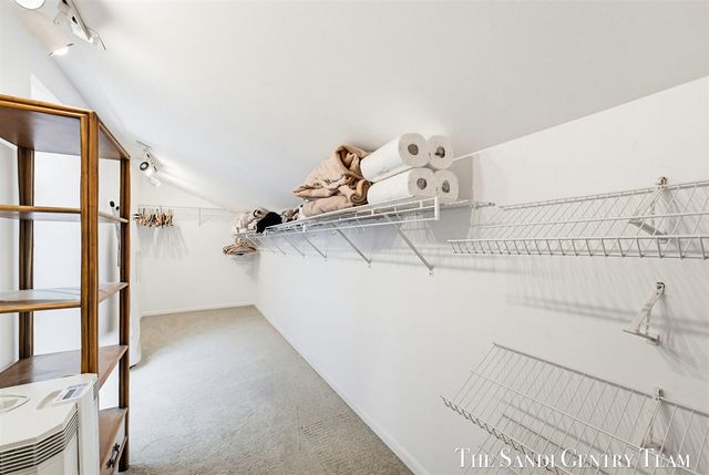 15780 N Prospect Point Drive, Spring Lake, MI 49456