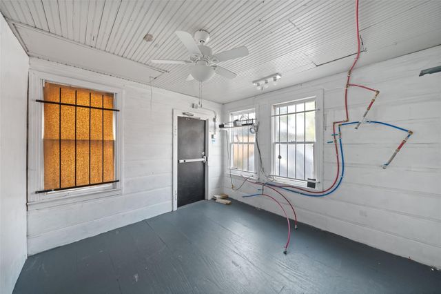 26407 Preston Avenue, Spring, TX 77373