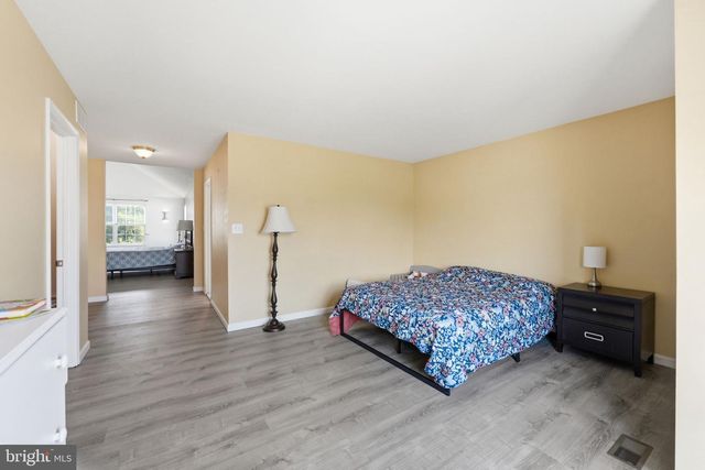 207 MARGAUX CIR, Newark, DE 19702