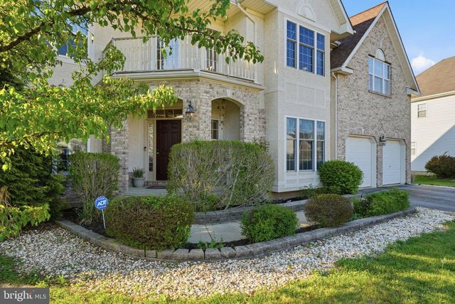 207 MARGAUX CIR, Newark, DE 19702