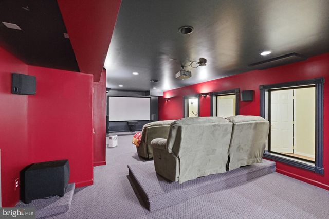 207 MARGAUX CIR, Newark, DE 19702