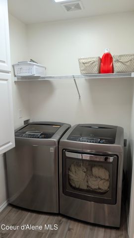 1627 E Zoey LN, Post Falls, ID 83854
