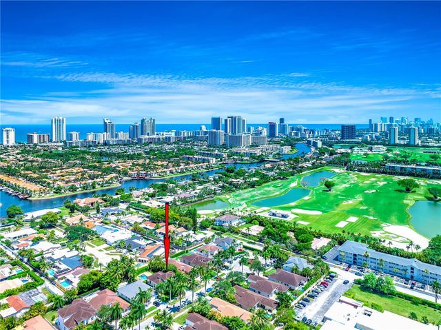 1241 S 13th Ave, Hollywood, FL 33019