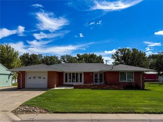 862 N 14th St, Burlington, CO 80807