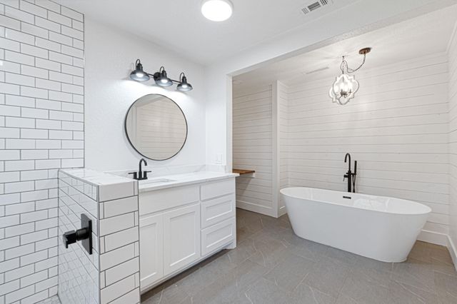 1307 Nix RD, Lampasas, TX 76550