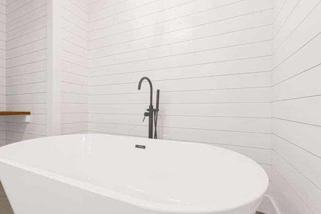 1307 Nix RD, Lampasas, TX 76550