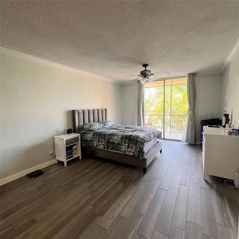 3900 N Hills Drive 208, Hollywood, FL 33021