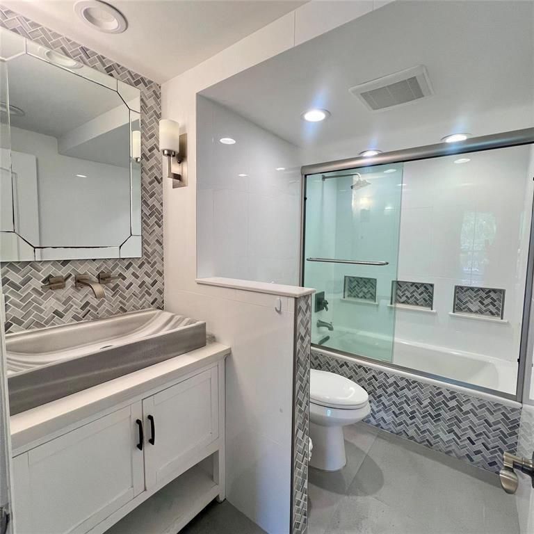 3900 N Hills Drive 208, Hollywood, FL 33021