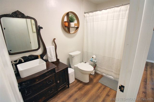 17004 W 732 Road, Tahlequah, OK 74464