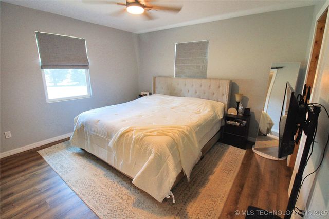 17004 W 732 Road, Tahlequah, OK 74464