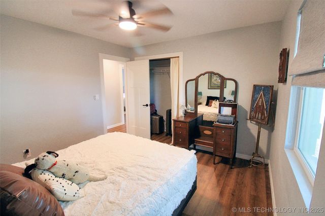 17004 W 732 Road, Tahlequah, OK 74464