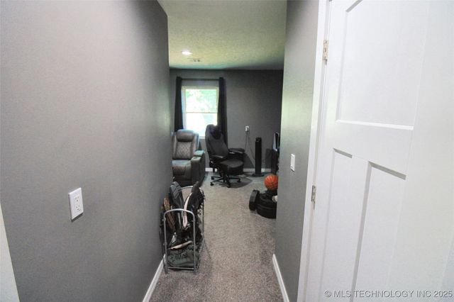 17004 W 732 Road, Tahlequah, OK 74464