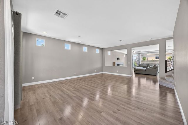 9610 Twin Rivers Court, Las Vegas, NV 89139