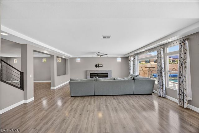 9610 Twin Rivers Court, Las Vegas, NV 89139