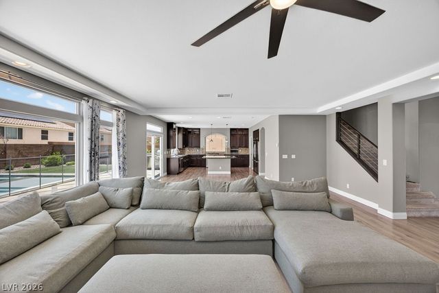 9610 Twin Rivers Court, Las Vegas, NV 89139