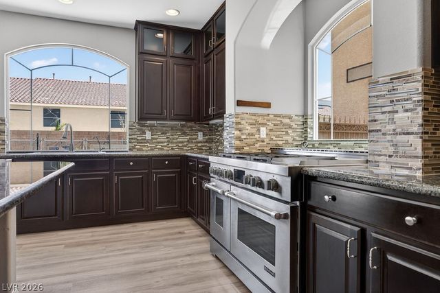 9610 Twin Rivers Court, Las Vegas, NV 89139