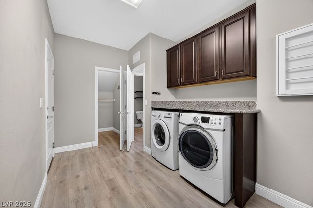 9610 Twin Rivers Court, Las Vegas, NV 89139