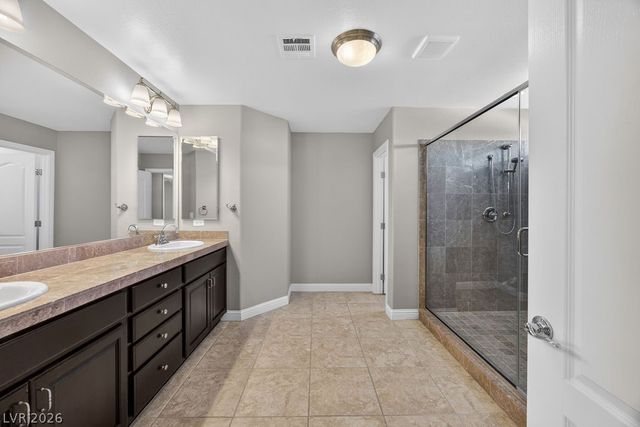 9610 Twin Rivers Court, Las Vegas, NV 89139