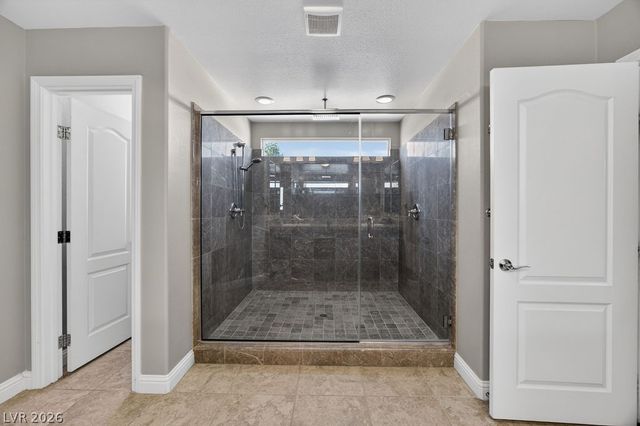 9610 Twin Rivers Court, Las Vegas, NV 89139