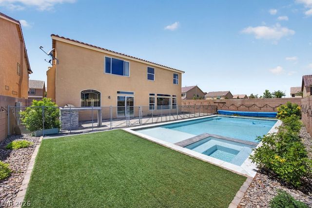 9610 Twin Rivers Court, Las Vegas, NV 89139