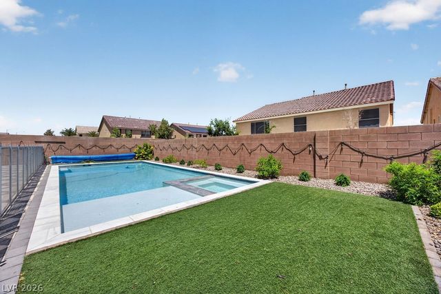 9610 Twin Rivers Court, Las Vegas, NV 89139