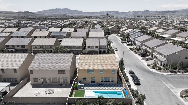 9610 Twin Rivers Court, Las Vegas, NV 89139