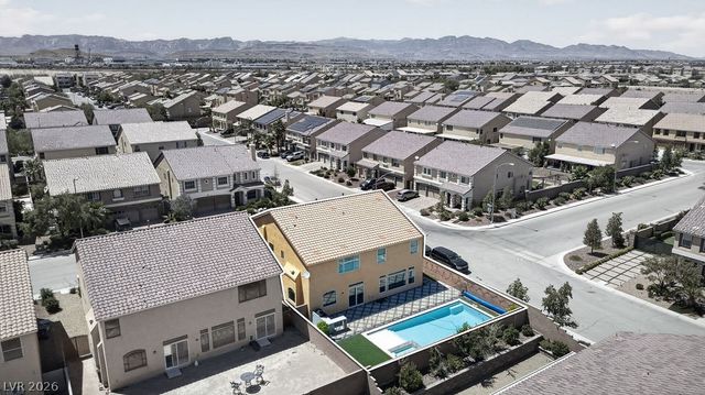 9610 Twin Rivers Court, Las Vegas, NV 89139