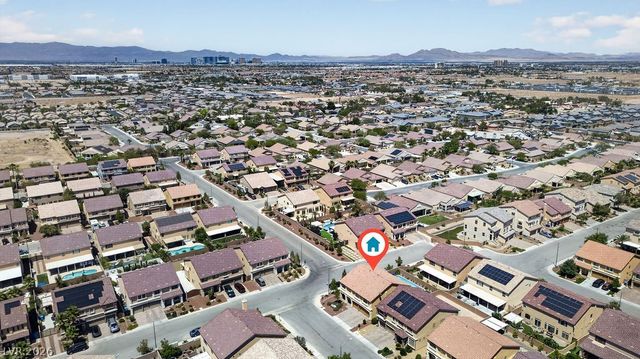 9610 Twin Rivers Court, Las Vegas, NV 89139
