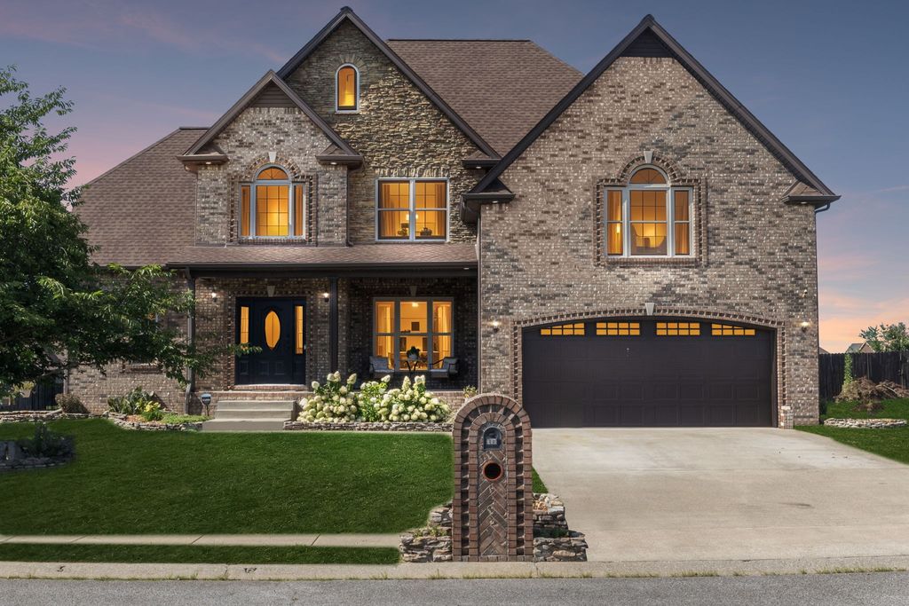 117 Bainbridge Dr, Clarksville, TN 37043
