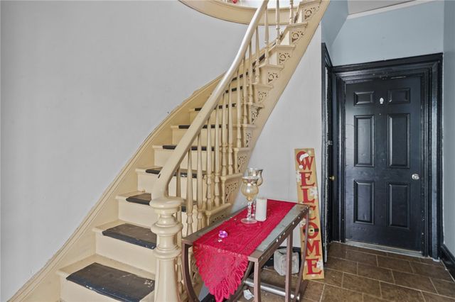 8 Atlantic Avenue, Providence, RI 02907