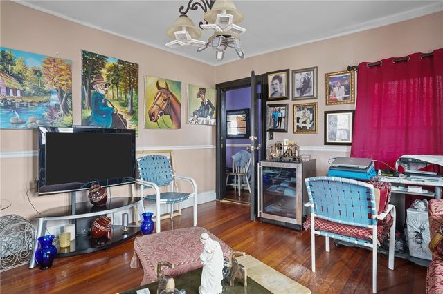 8 Atlantic Avenue, Providence, RI 02907