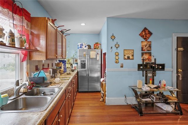 8 Atlantic Avenue, Providence, RI 02907