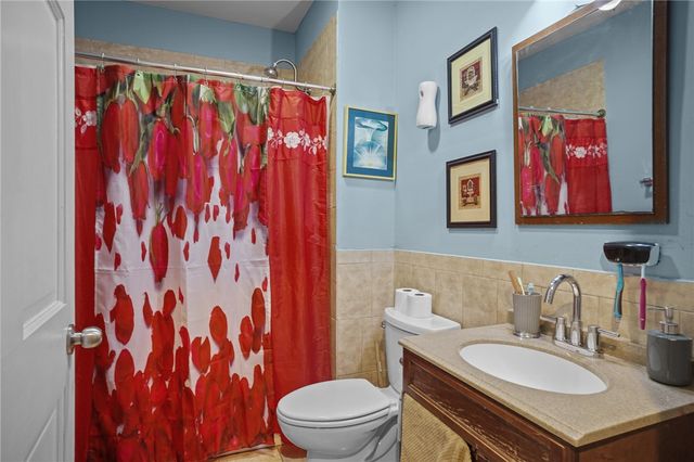 8 Atlantic Avenue, Providence, RI 02907